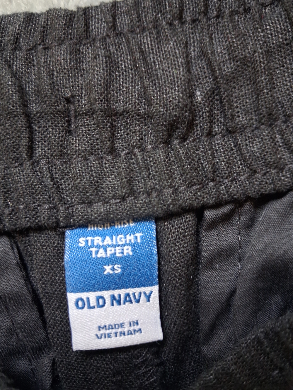 Old Navy Women's Black New With Tags Xs High Rise Straight Taper Crop Pants - Picture 5 of 7